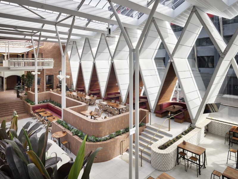 Blight Rayner - Jubilee Hotel © Scott Burrows